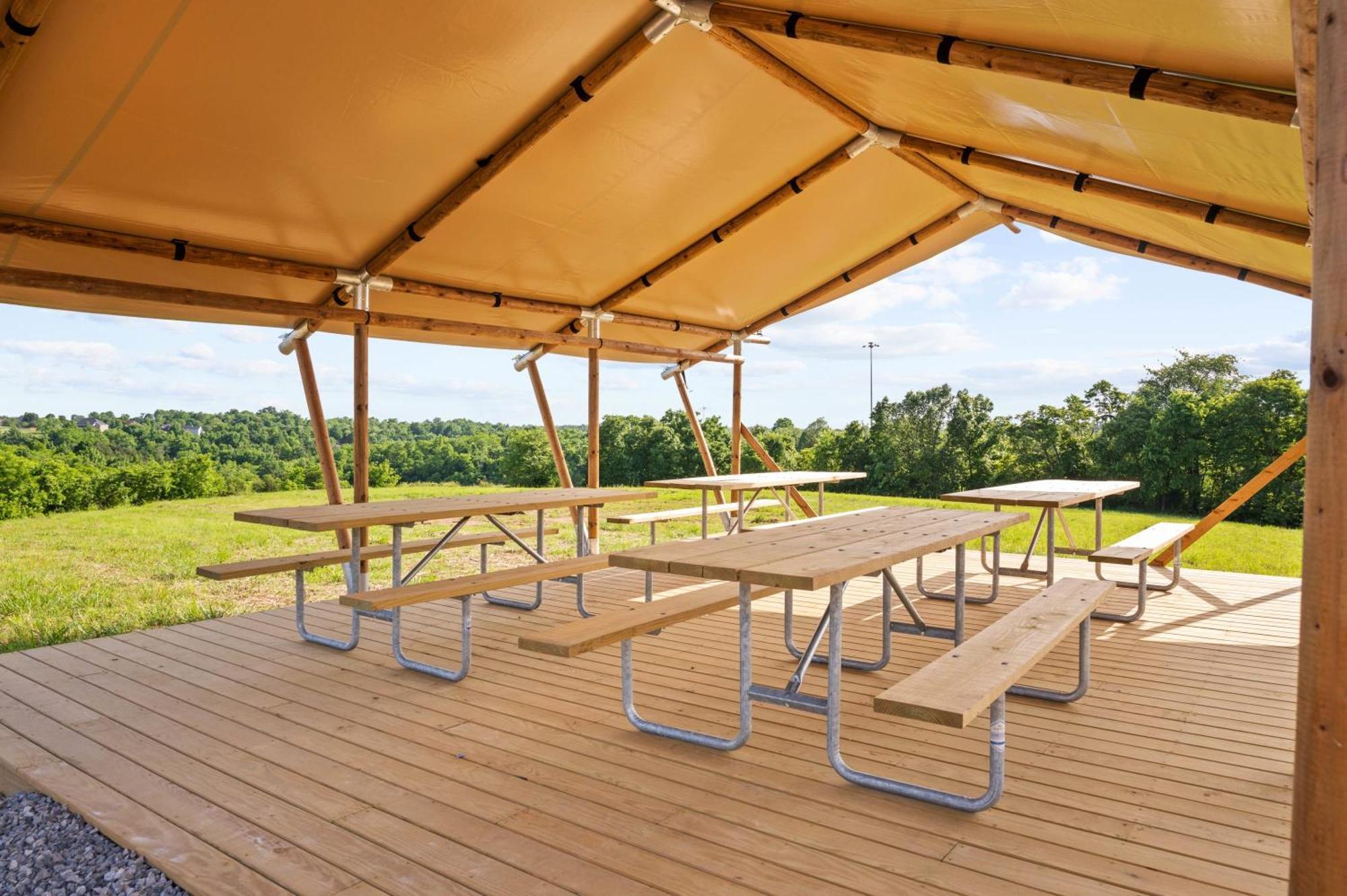 The Lodges At Eden Reserve - Pet Friendly Cabins Near Ark Williamstown Extérieur photo
